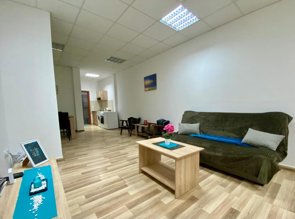 Bellavista Apartmani Stara Pazova Luaran gambar